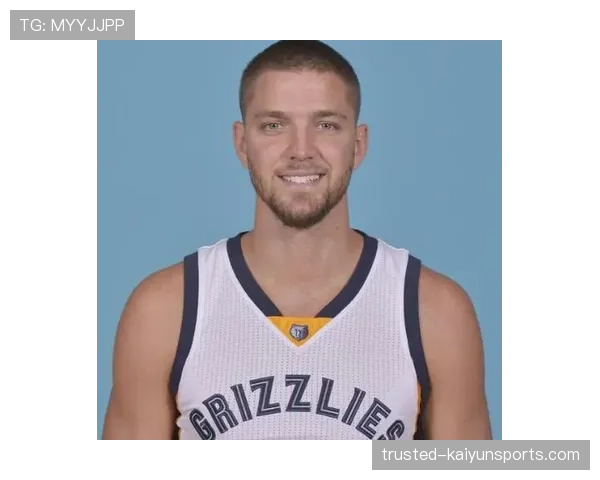 包装工防守核心帕森斯赛季报销 膝盖重伤影响球队季后赛布局